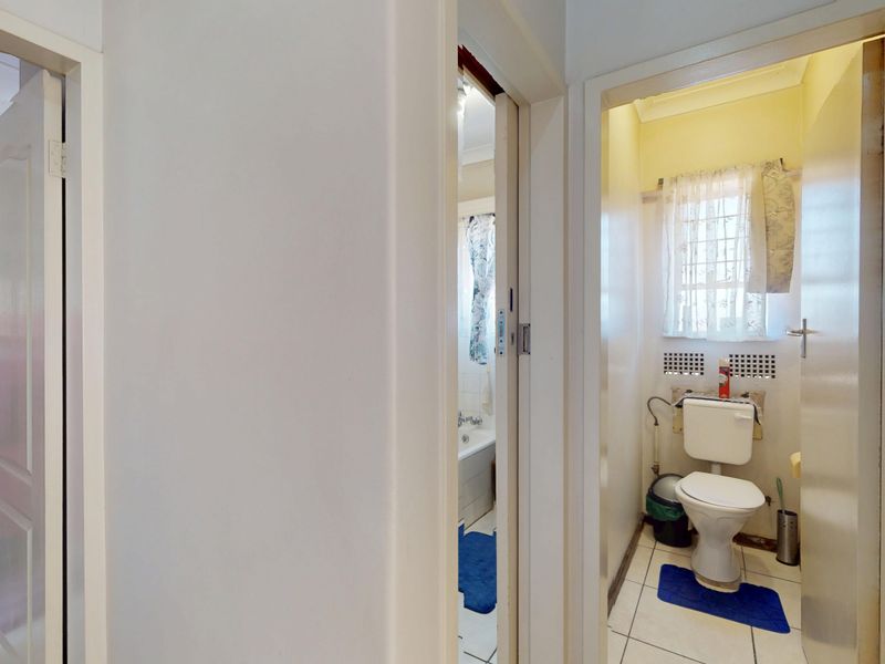 Spacious Apartment Living in the Heart of Marlands - Photo 10