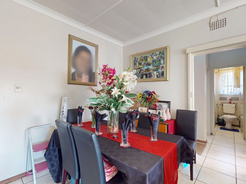 Spacious Apartment Living in the Heart of Marlands - Photo 4