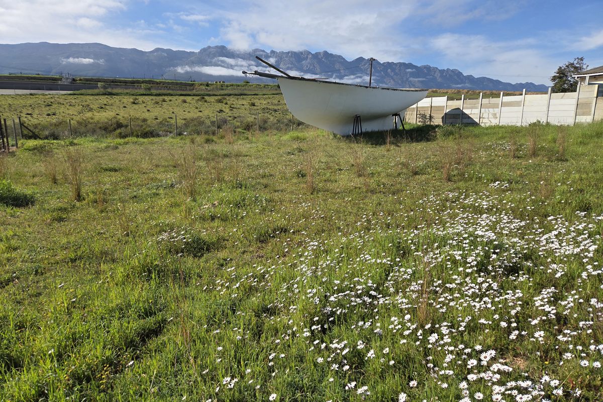 Prime 717m2 Vacant Stand with Mountain Views – Erf 626, Magnolia Street, Tulbagh - Photo 2