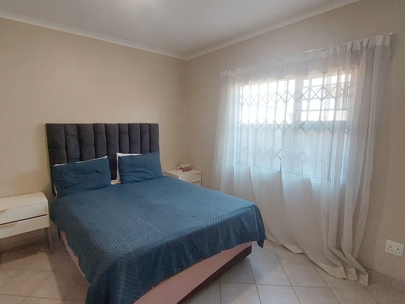 Spacious Family home in secure Area - Photo 6