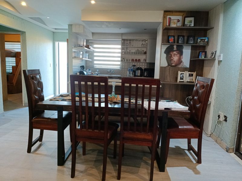 The Home You've Been Waiting For - Photo 7