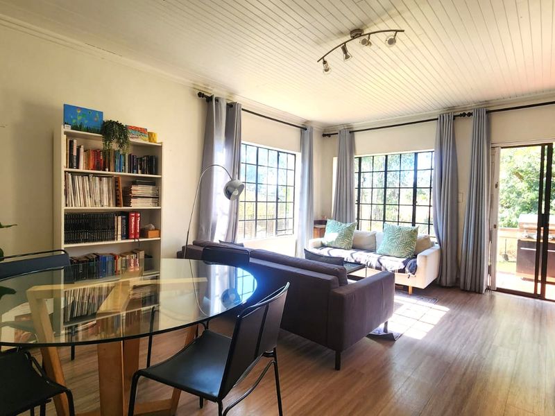 Charming, Unique Family Home with Tranquil Views in Glossa Estate - Photo 2