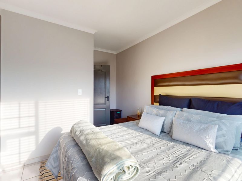 Spacious and modern apartment. - Photo 10