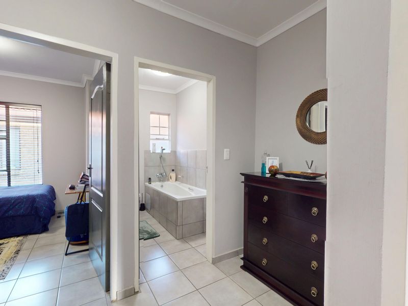 Spacious and modern apartment. - Photo 8