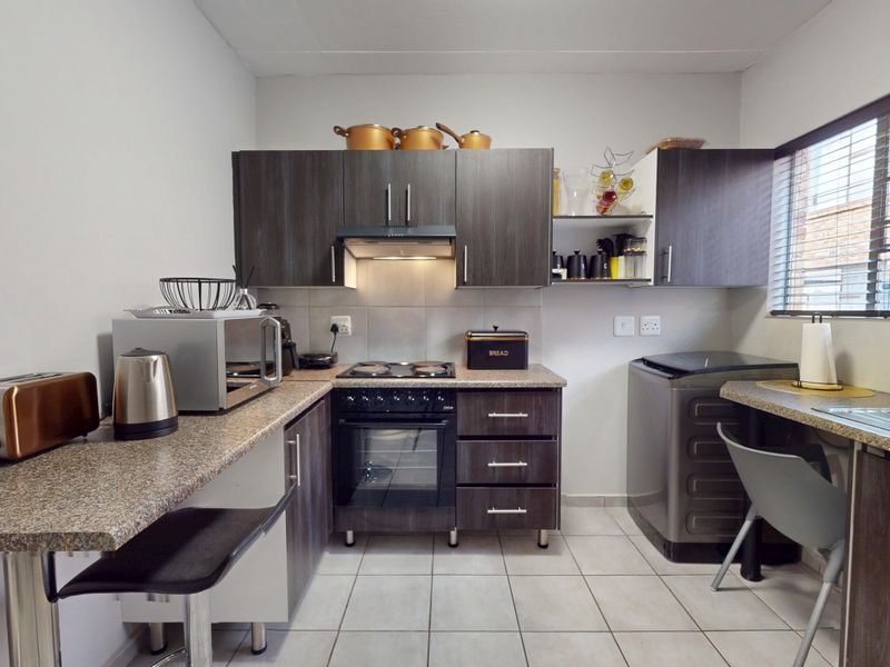 Spacious and modern apartment. - Photo 5