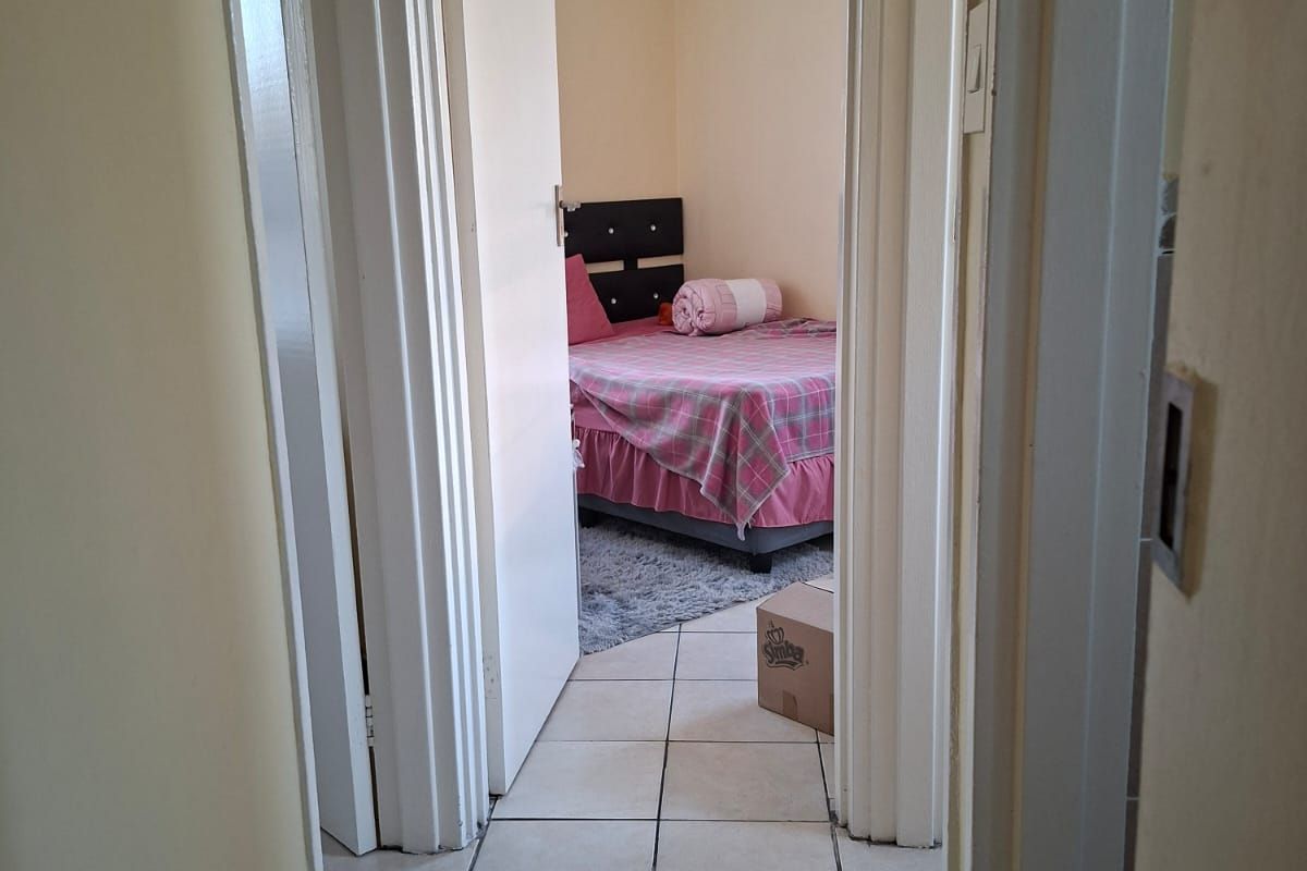Cheerful 2 bedroom apartment near shopping - Photo 4