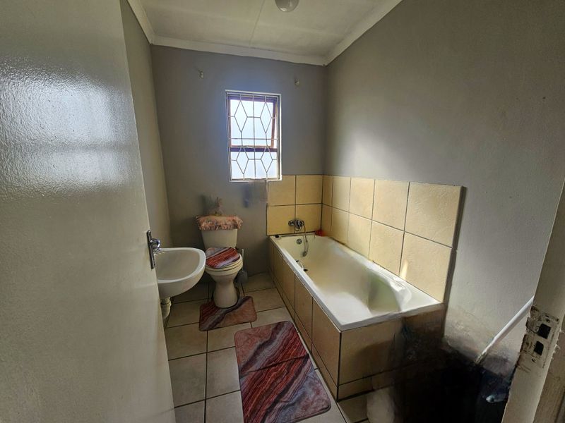 Haven Hills - Affordable Family Home with Space to Grow - Photo 8