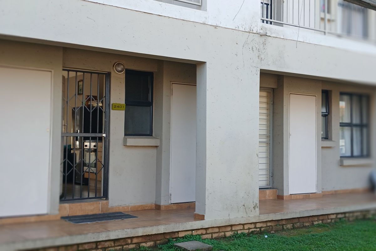 Modern 2 bedroom property for sale in The Stewards. - Photo 4