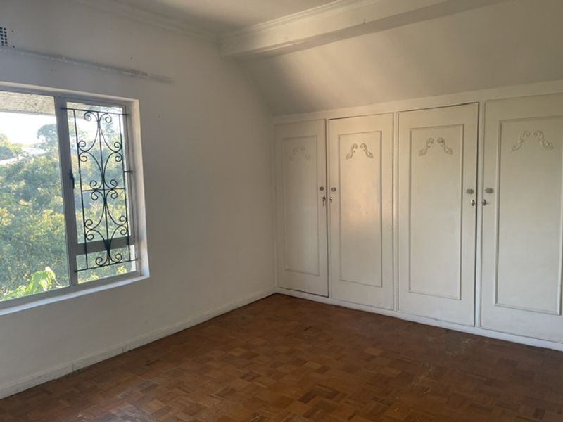 Shared House with 6 private units - Photo 10