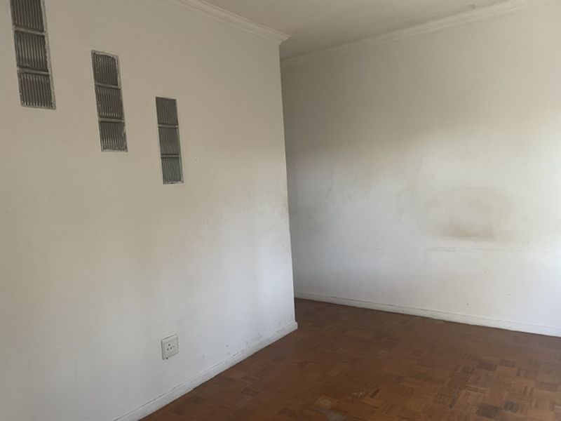 Shared House with 6 private units - Photo 6