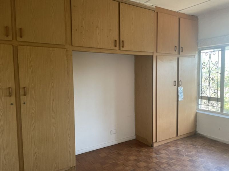 Shared House with 6 private units - Photo 4