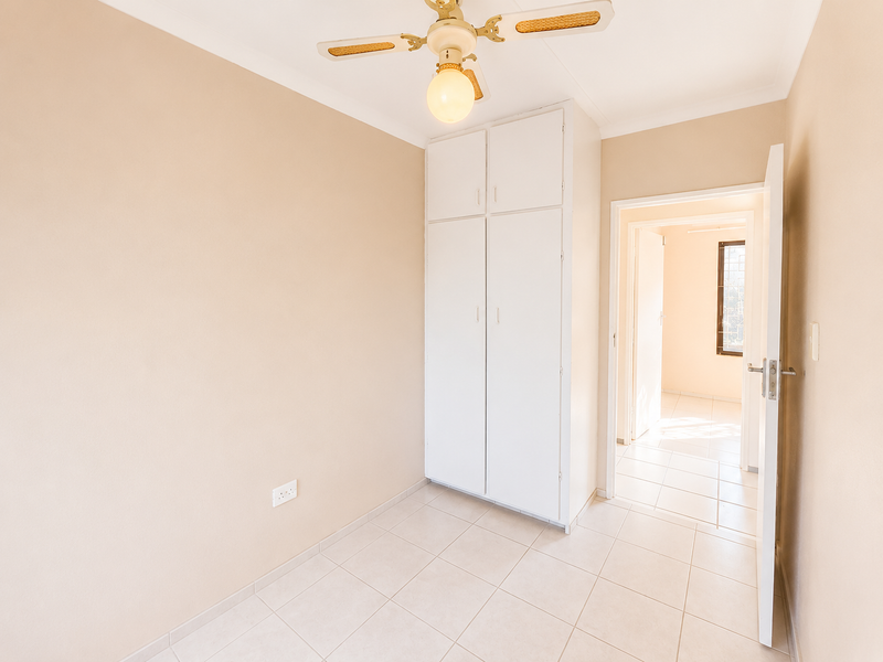3 Bedroom Family Home with Flatlet 1 – Endless Potential! - Photo 4