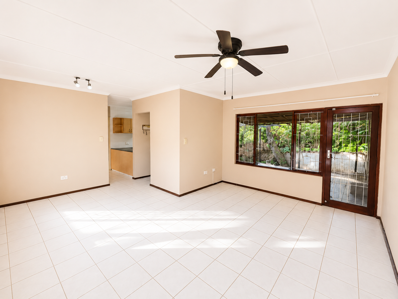 3 Bedroom Family Home with Flatlet 1 – Endless Potential! - Photo 2