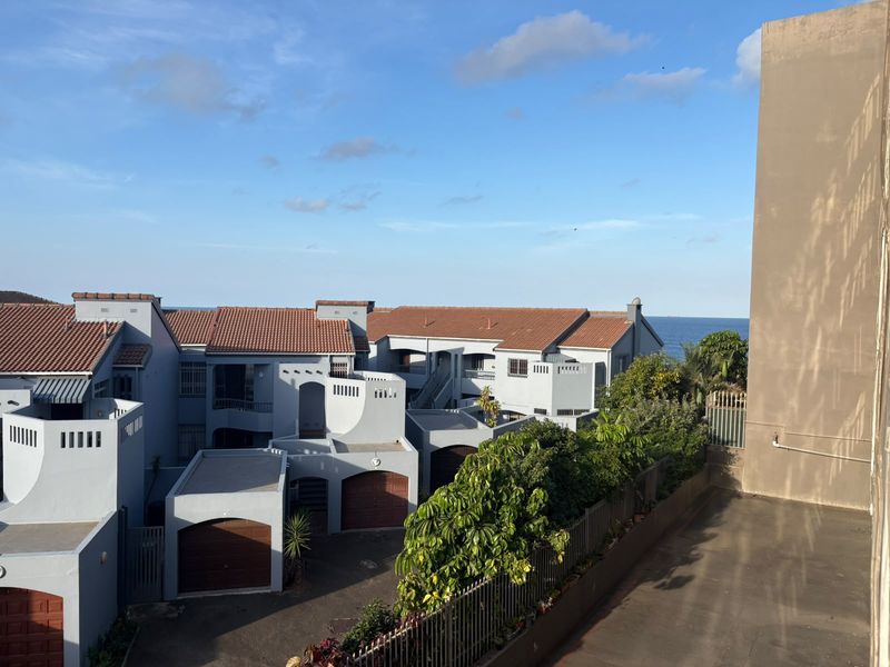 Ocean view beauty - Photo 1