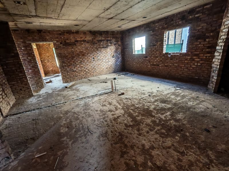 A Masterpiece in the Making in Magaliesberg Country Estate - Photo 7