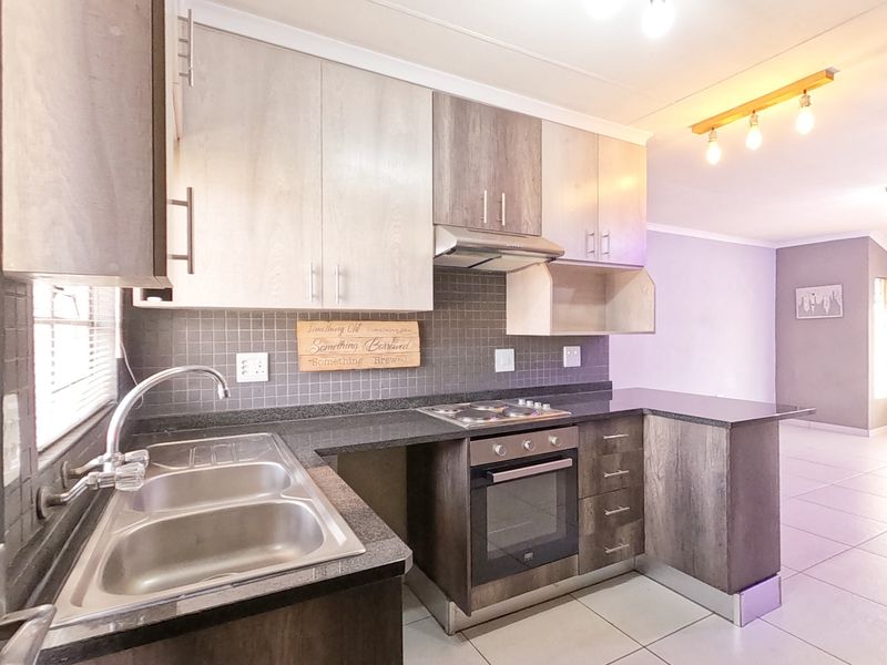 Secure, Stylish & Ready to Move In - Photo 2
