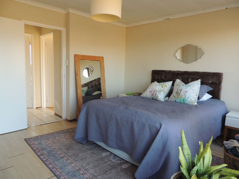 Your Own Private Garden. Your Own Peace of Mind. Welcome Home to Mondeor. - Photo 7