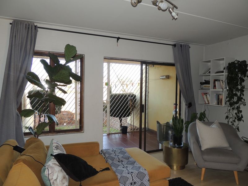 Your Own Private Garden. Your Own Peace of Mind. Welcome Home to Mondeor. - Photo 3
