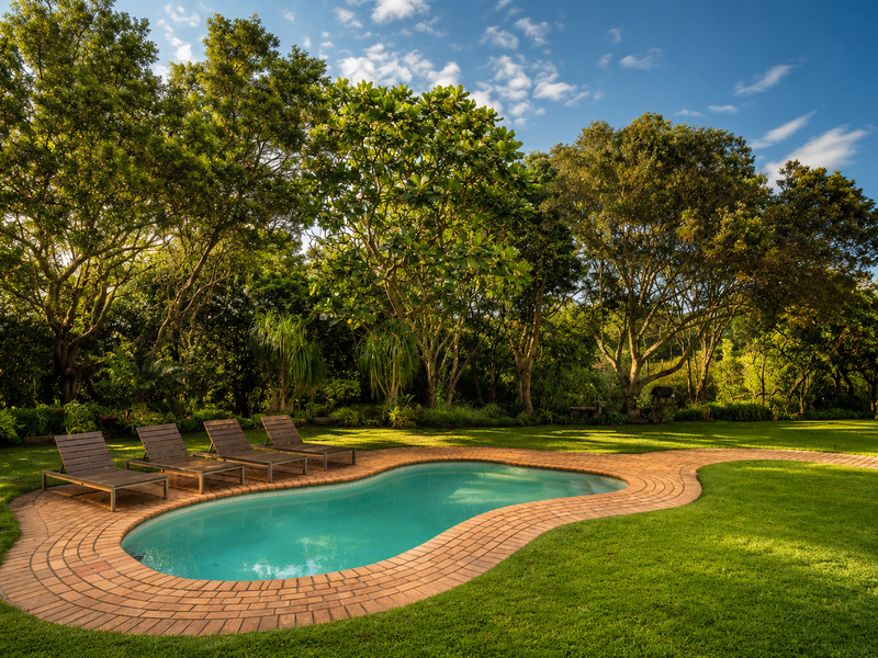 A Rare Single-Level Sanctuary in Prestigious Estate - Photo 5