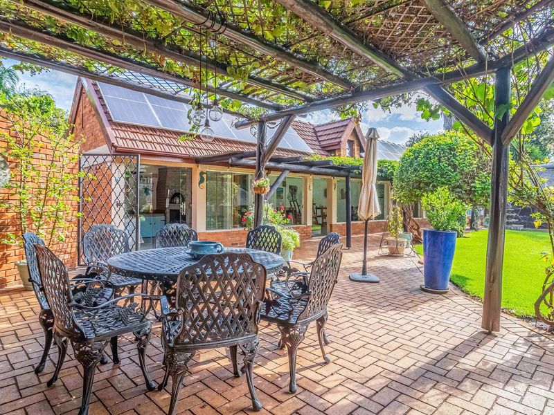 What A Lot I've Got - Secure Freehold Property in Gated Community - Photo 10