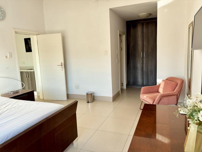 AFFORDABLE LUXURY ON THE WATERS- R2.8 Million in The Islands Estate - Photo 10