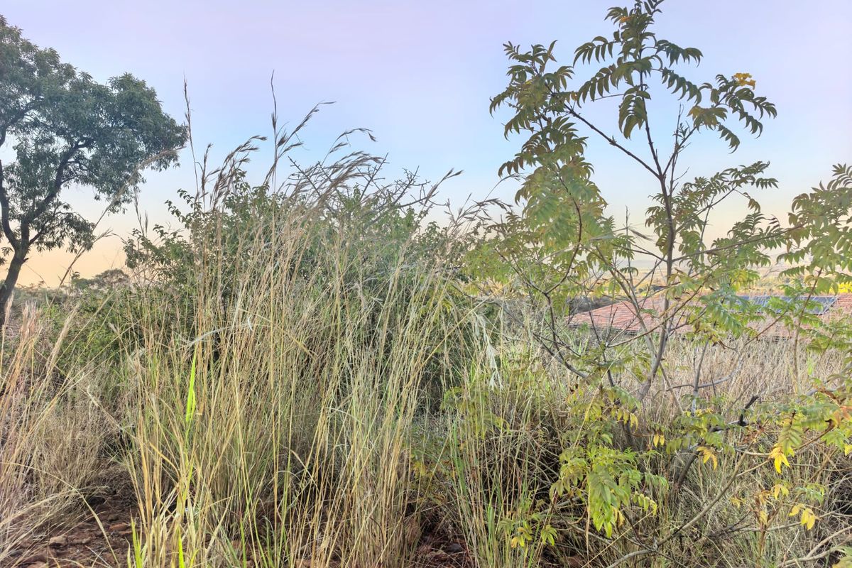 Prime 1131m2 vacant land for sale in Cashan, Rustenburg—ideal for your dream home! - Photo 4