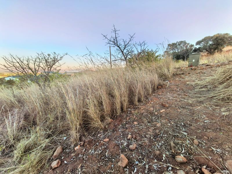 Prime 1131m2 vacant land for sale in Cashan, Rustenburg—ideal for your dream home! - Photo 3