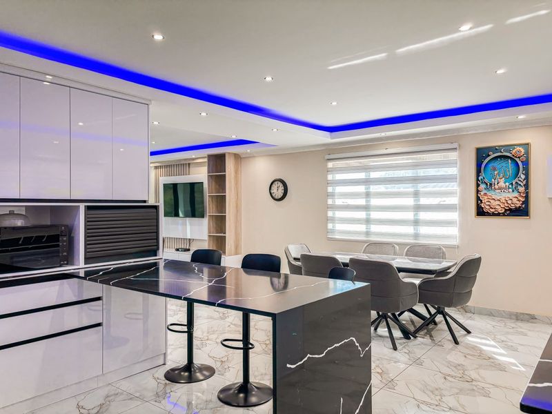Modern Family Living with Endless Potential - Photo 10