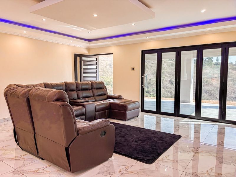 Modern Family Living with Endless Potential - Photo 6