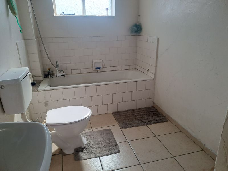Invest or Own - Photo 9