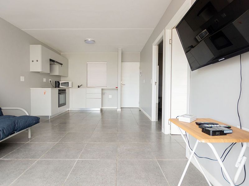 Apartment Rental Monthly In Langebaan - Photo 4