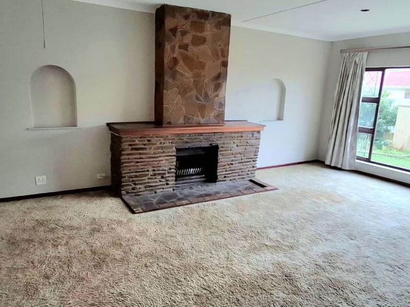 Spacious Family Home with Endless Potential in Willow Park - Photo 5