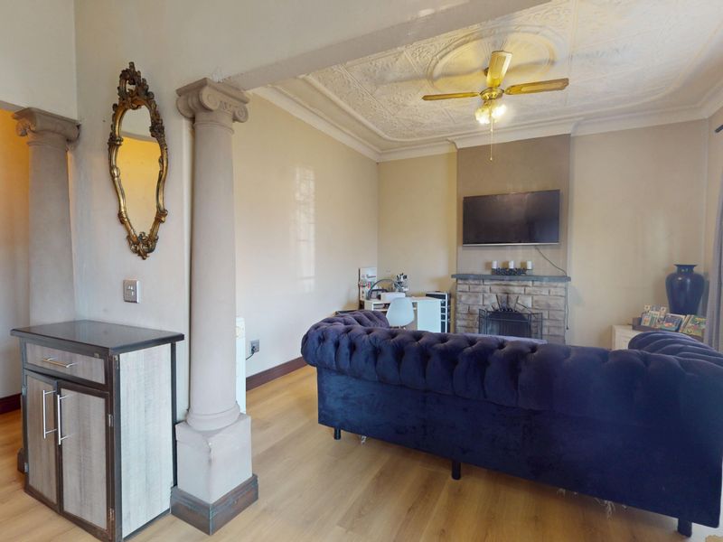 Hidden Gem in the Heart of Witfield – Spacious Family Living in a Peaceful Street - Photo 7