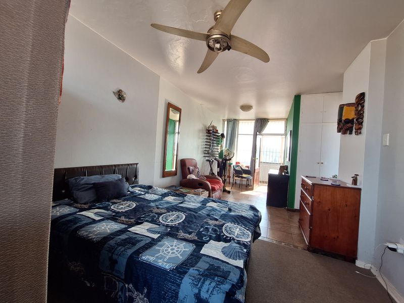 Flat For Sale In Durban - Photo 8
