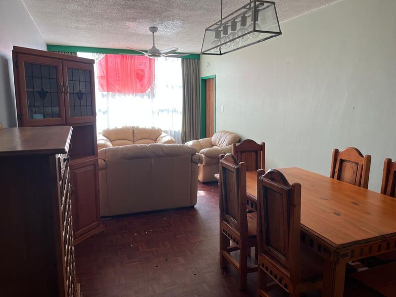 Charming & Secure 1-Bedroom Apartment | Prime Location - Photo 5