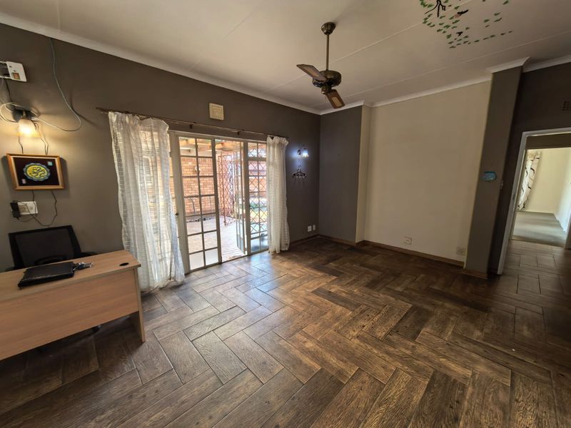 Uniqe family home for Sale in Parys - Photo 5
