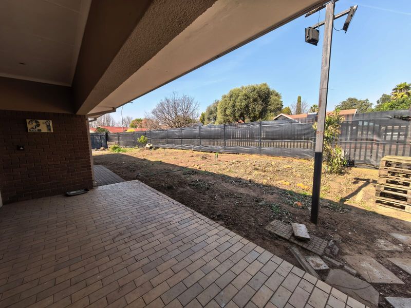 Uniqe family home for Sale in Parys - Photo 2