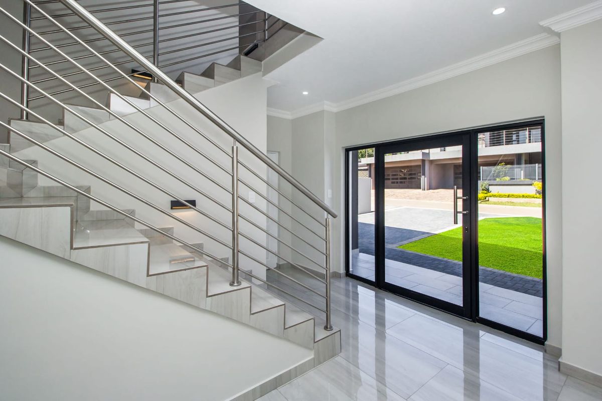 Modern 4-Bedroom Double-Storey Home in Roodepark Eco Estate - Photo 4