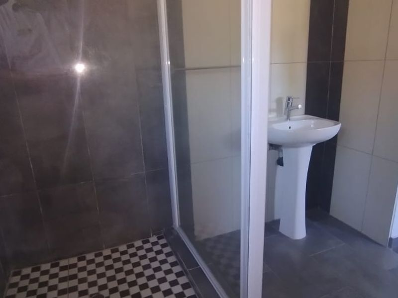 Compact 1 Bedroom Cottage to Rent - Photo 9