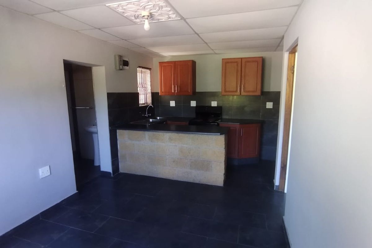 Compact 1 Bedroom Cottage to Rent - Photo 2