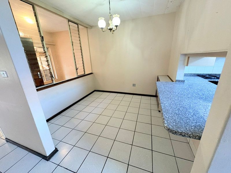 2-Bedroom Duplex with Study and Private Garden - Photo 5