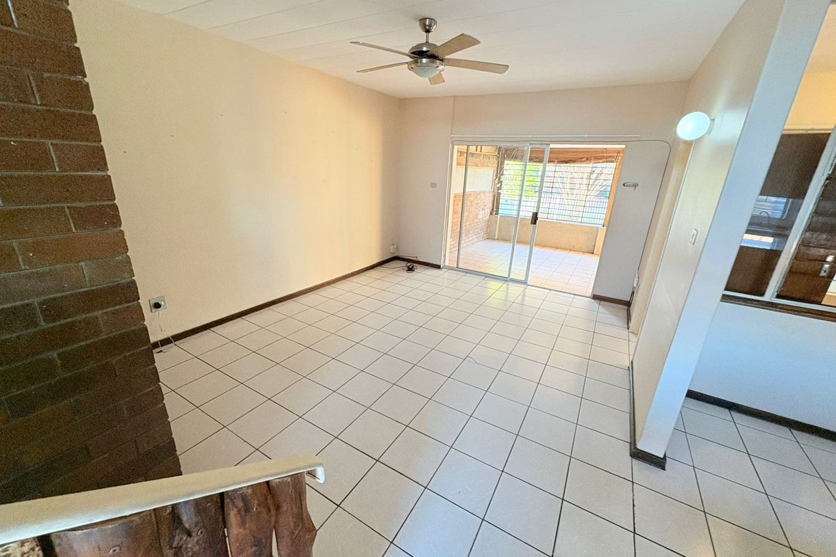 2-Bedroom Duplex with Study and Private Garden - Photo 4