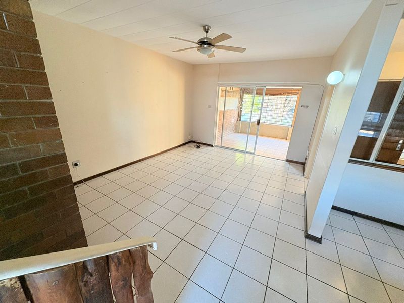 2-Bedroom Duplex with Study and Private Garden - Photo 4