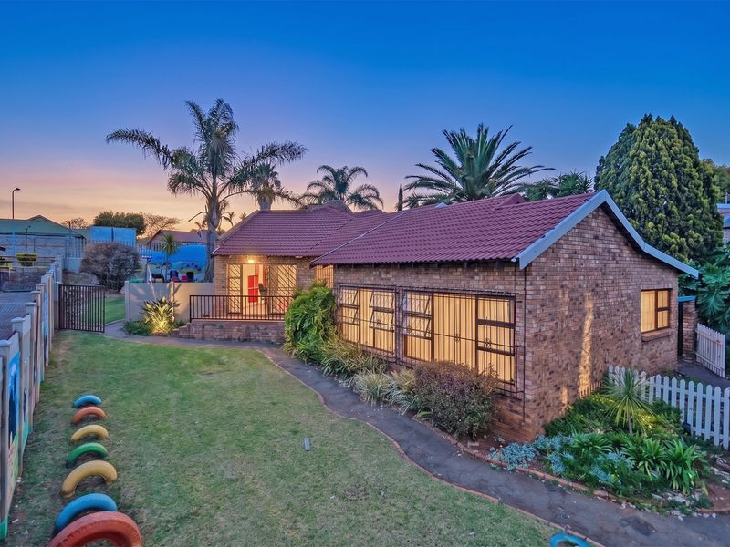 Young Family Looking For A Starter Up Home or Ideal For An Educational Centre ...