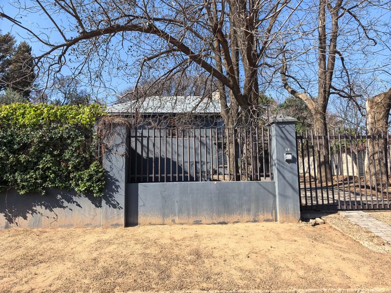 Unique Double Storey home for sale in Parys - Photo 3