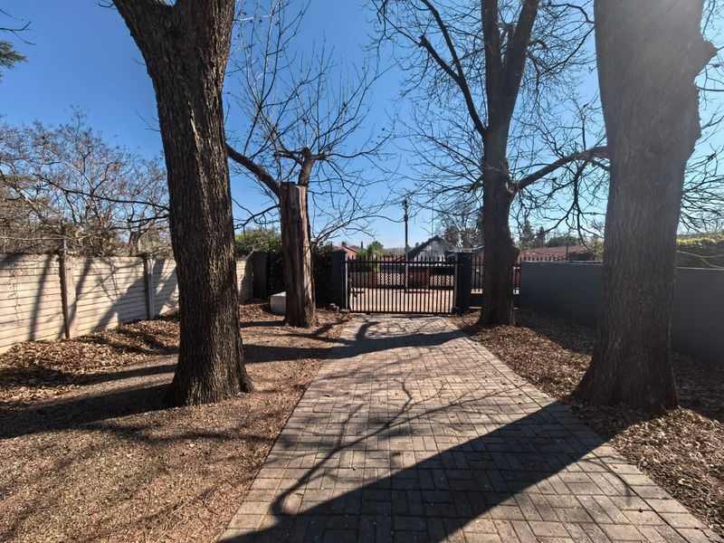 Unique Double Storey home for sale in Parys - Photo 2