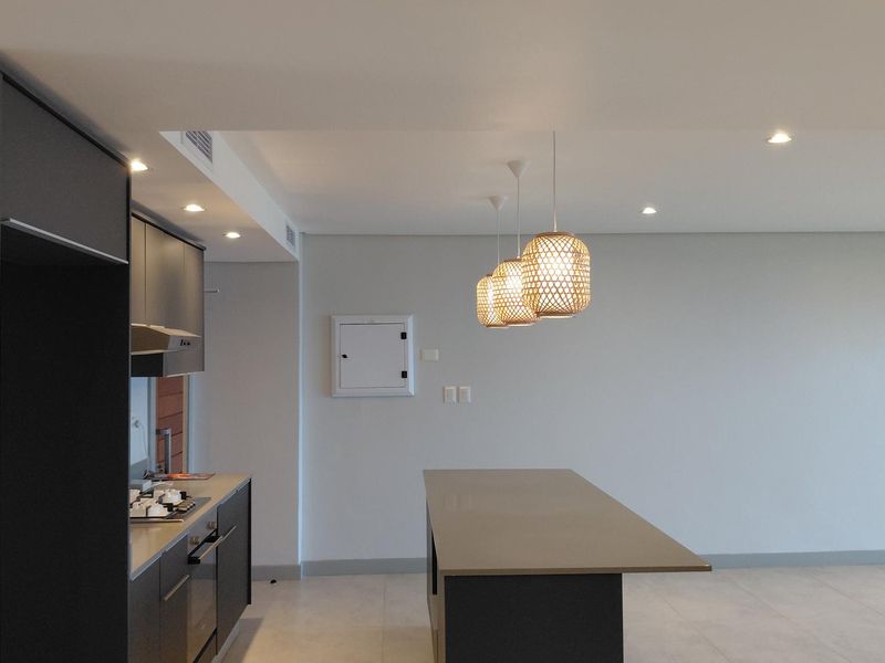 Modern 3 Bedroom Apartment in Ridgeside Residence - Photo 9