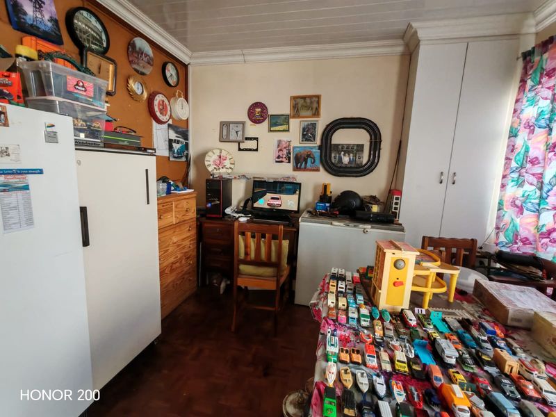 3 Bedroom House for Sale in Sasolburg Ext 1 - Photo 7