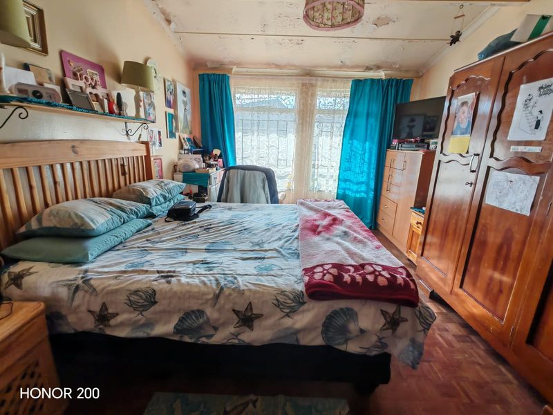 3 Bedroom House for Sale in Sasolburg Ext 1 - Photo 6