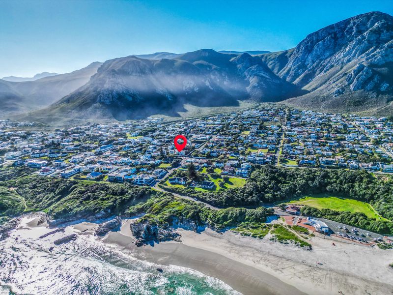 Four-Erven Coastal Estate | Three-Street Frontage | 350 Metres from Grotto Beach - Photo 4